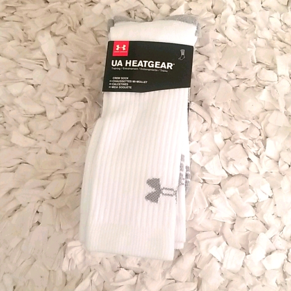 Under Armour Other - UNDER ARMOUR CREW SOCK